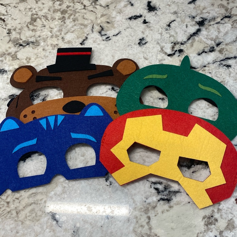 Dress Up Mask